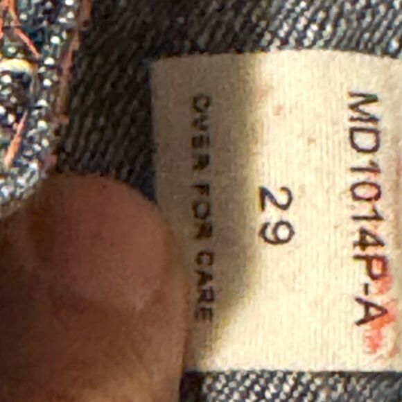 VTG LAGUNA BEACH Rare men 29 Dark Denim Shorts , skulls hardware Embroidery - Picture 7 of 10